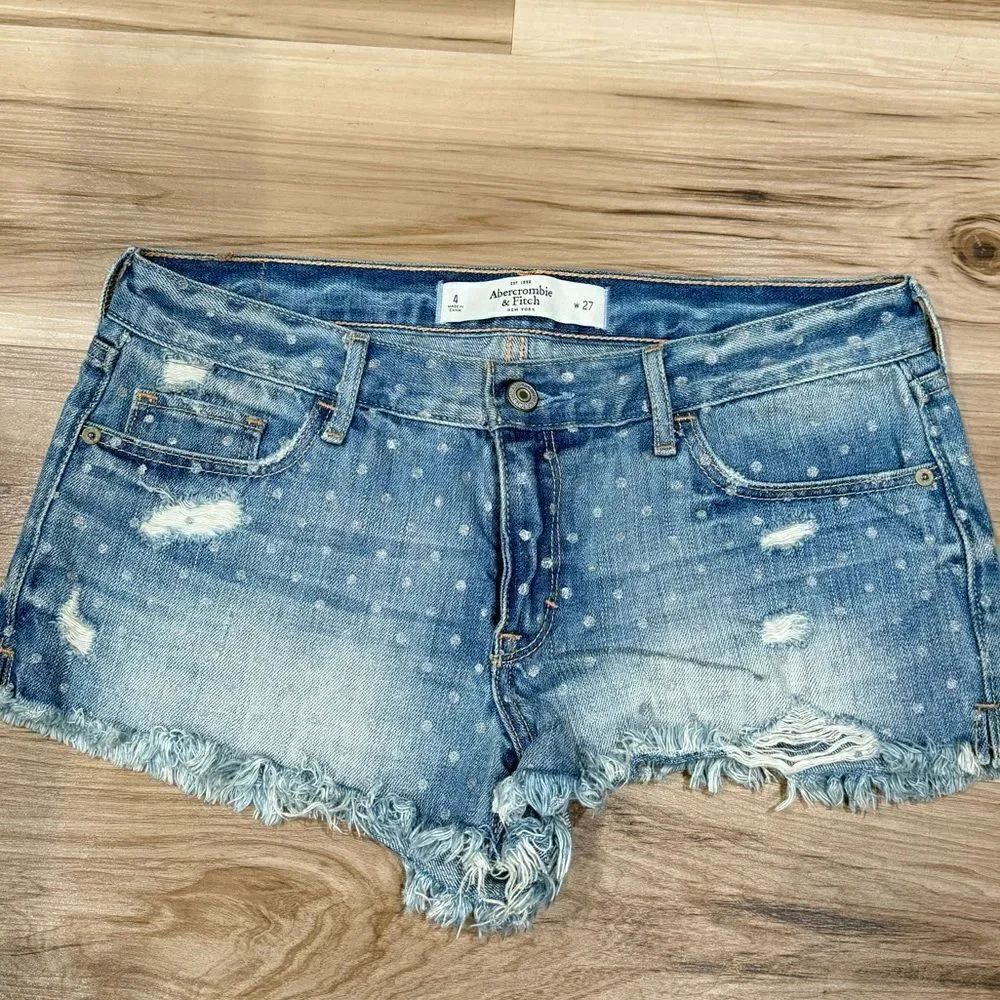 Abercrombie and Fitch Blue Silver Dot Cutoff Shorts Women’s 4/27